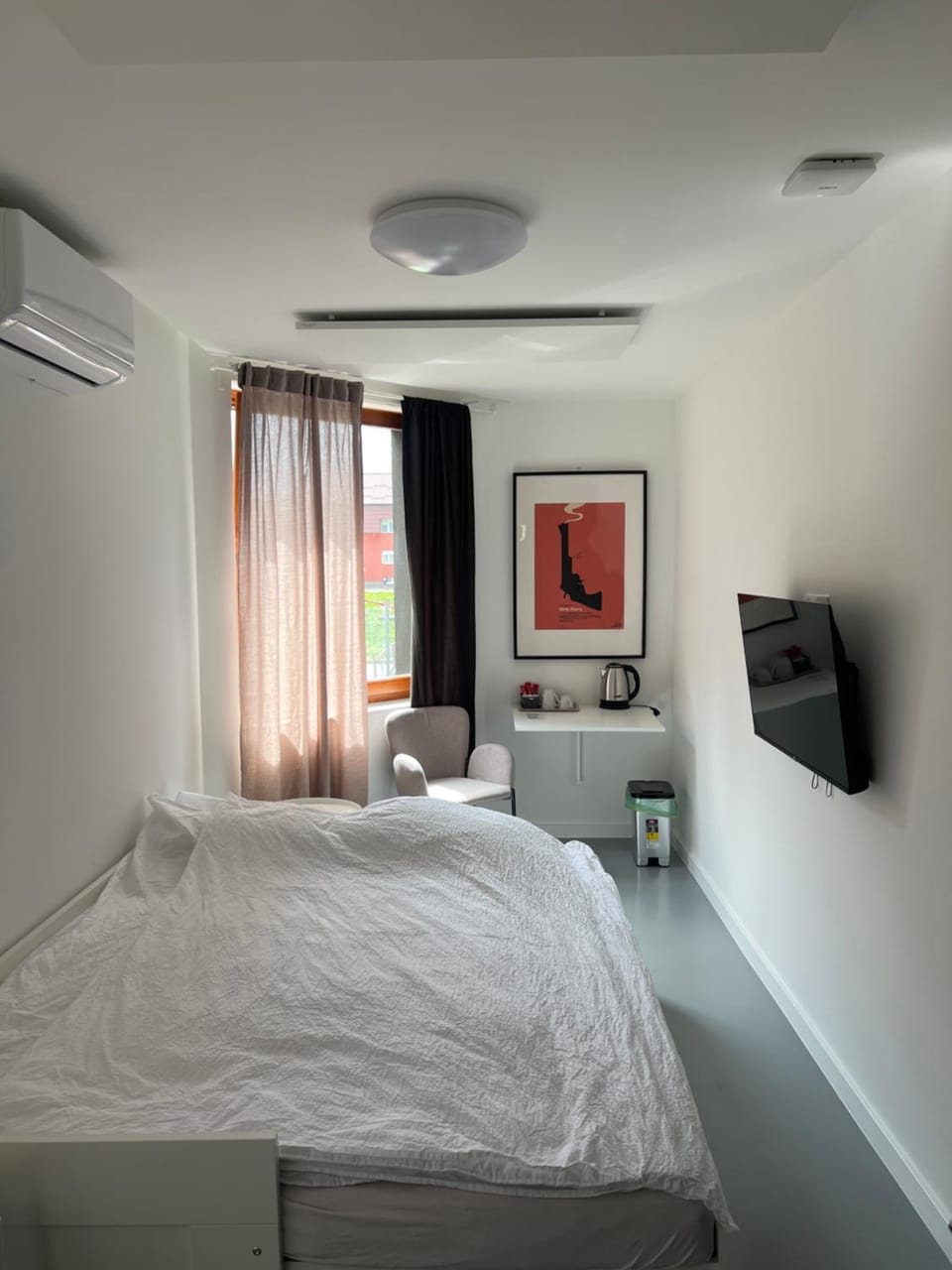 Oasis Airport Apartments and Rooms Apartment in Slovenia