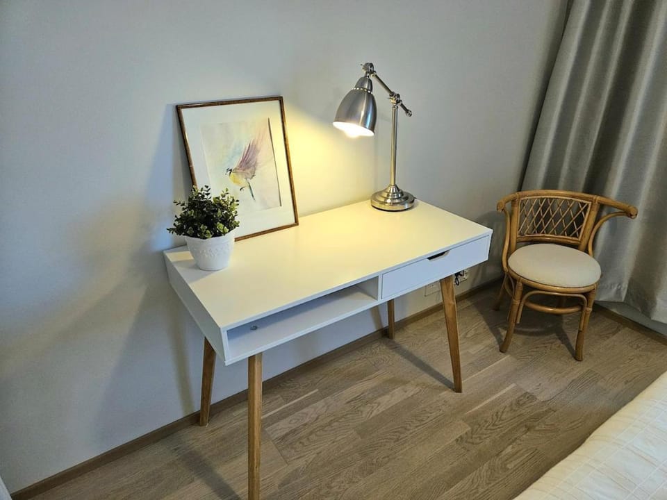 Stylish top floor ap, with private parking, next to a tram stop Apartment in Finland