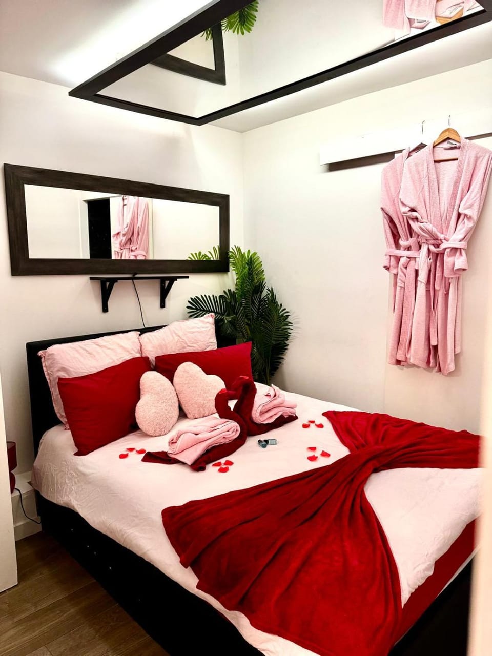 Romantic Room - Jaccuzi Privé -Appartement Cannes Apartment in Cannes