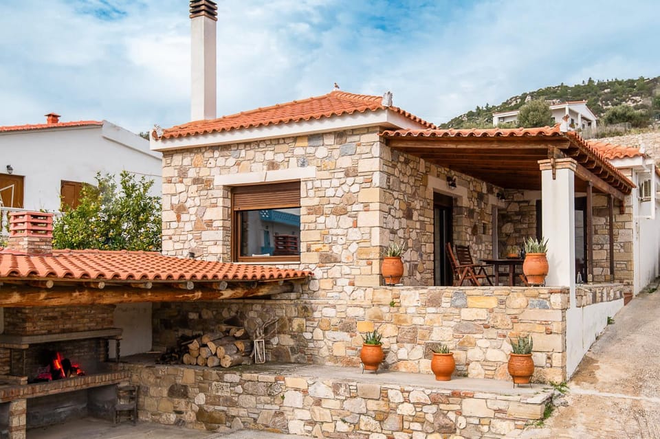 Property building, Day, Mountain view