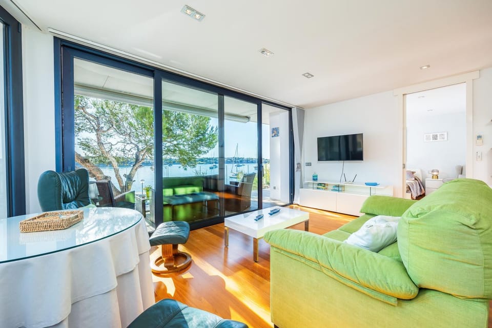 Property building, Living room