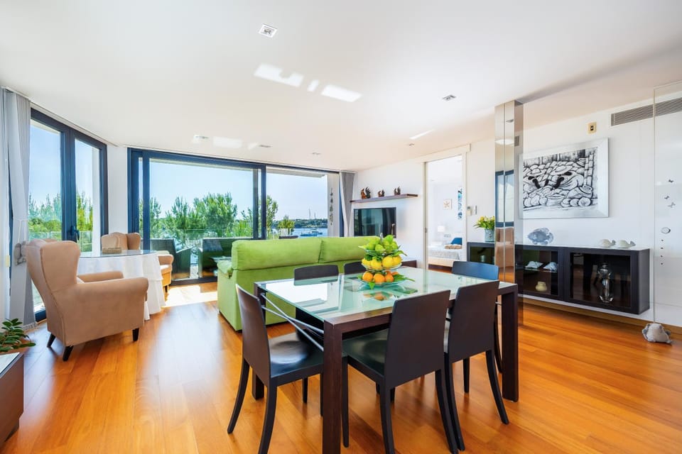 Property building, Living room