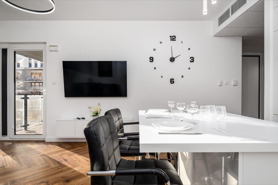 Communal lounge/ TV room, TV and multimedia