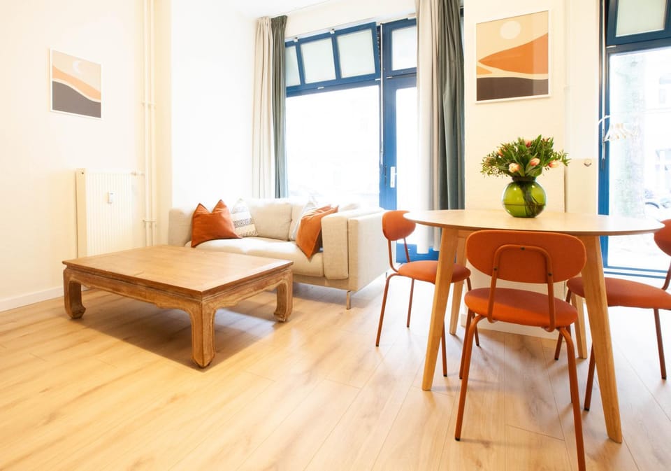 Living room, Dining area, Bedroom