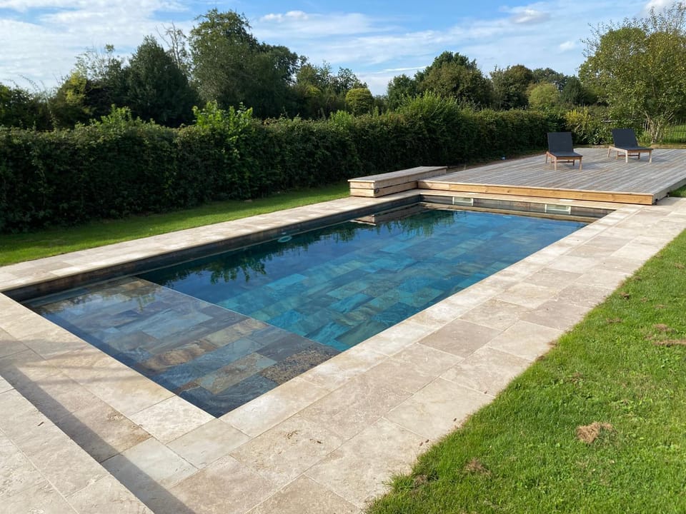 Swimming pool, Swimming pool