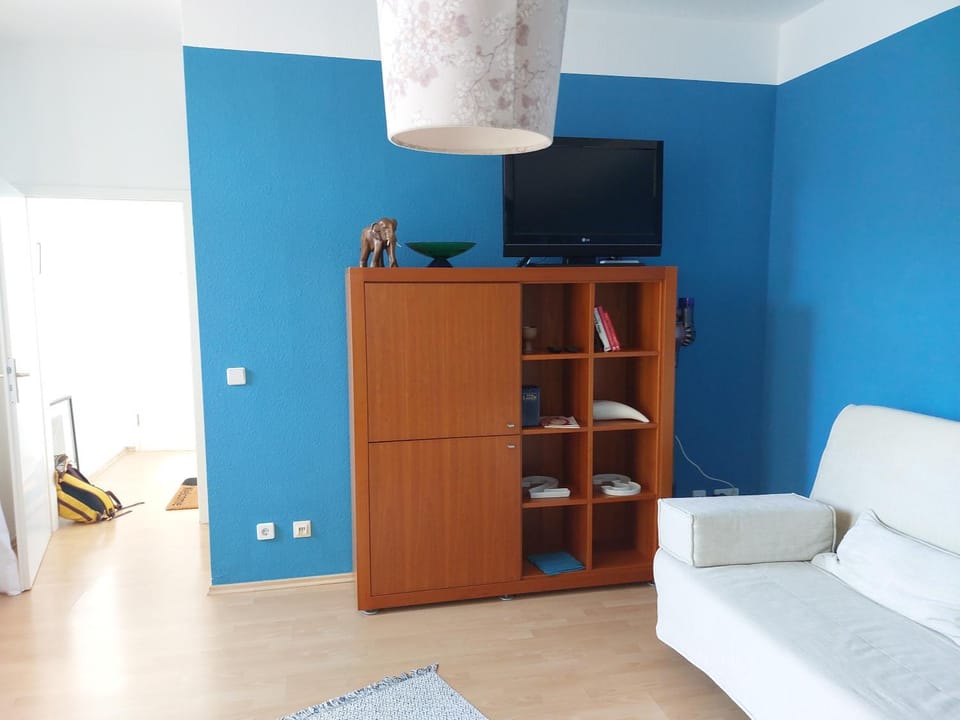 Communal lounge/ TV room, TV and multimedia, Living room, Seating area