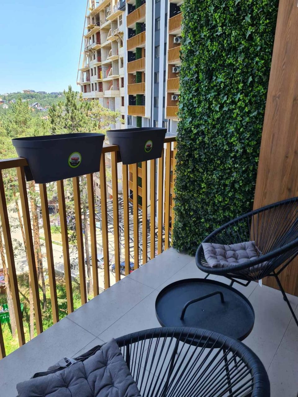 Patio, Day, View (from property/room), Balcony/Terrace