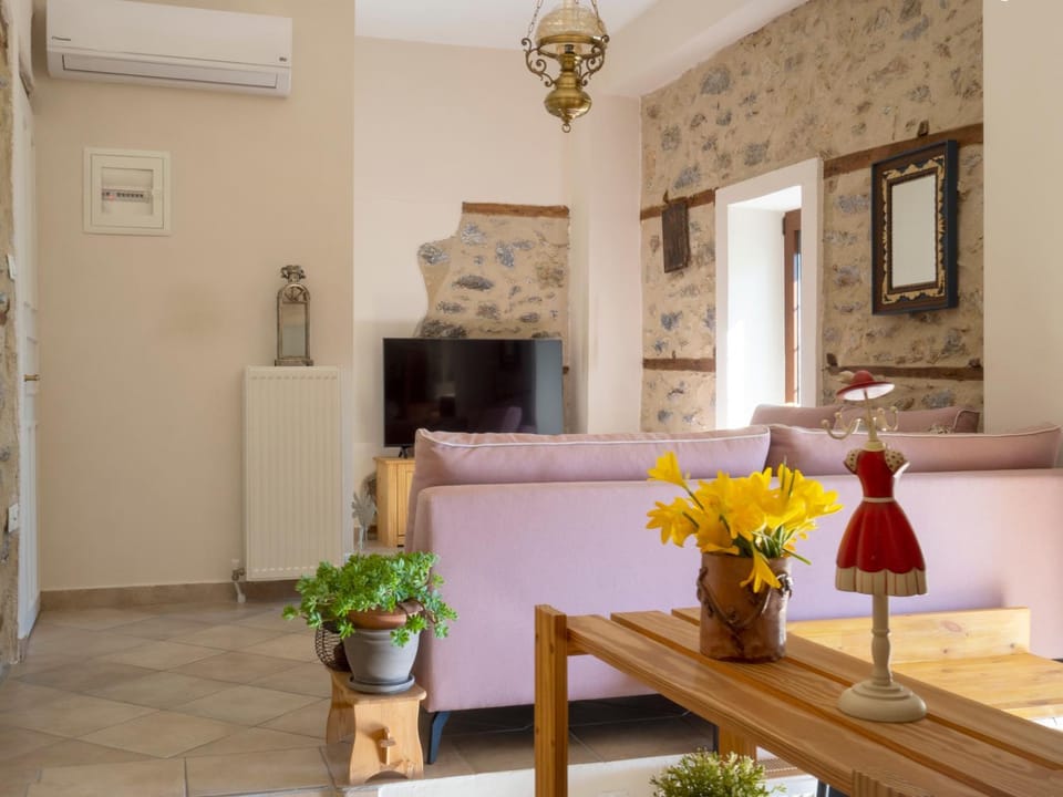 TV and multimedia, Living room, air conditioner