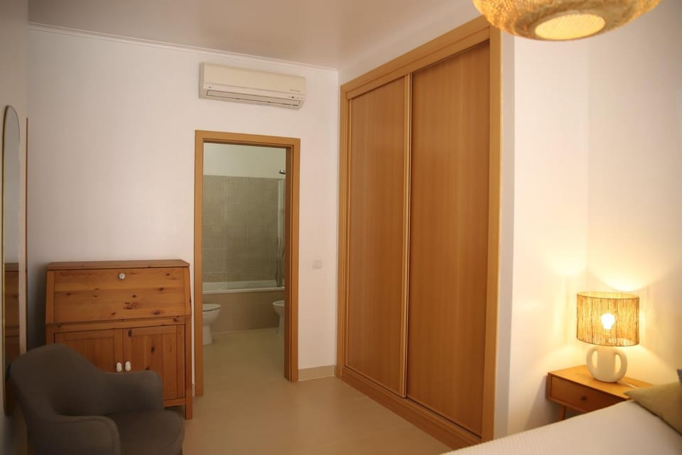 Property building, Bathroom, Living room
