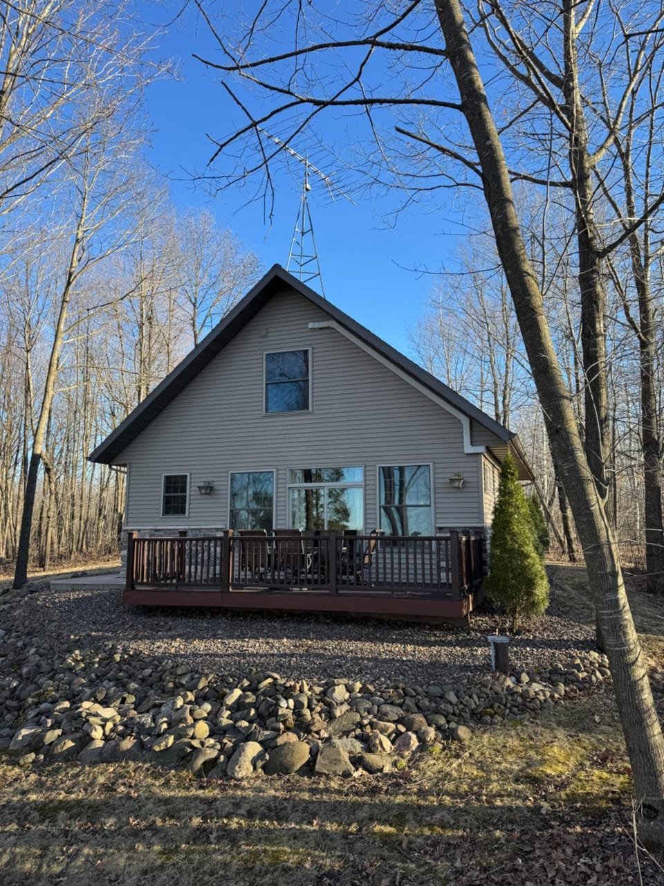 Property building, Parking, internet, pet friendly