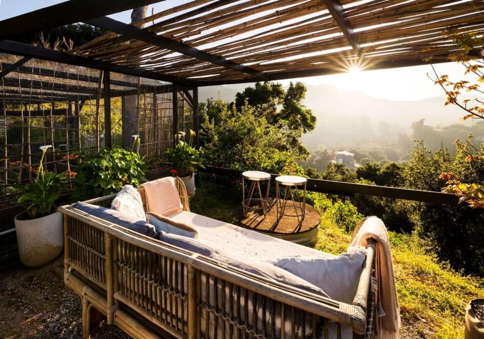 Canyon Crest Cottage and Garden in Topanga Canyon House in Topanga