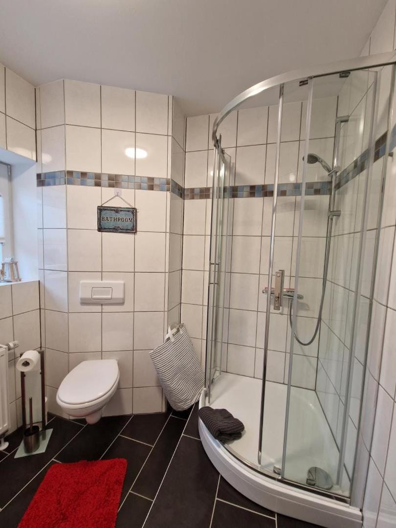 NEU! Appartement Röschen Apartment in Neubrandenburg