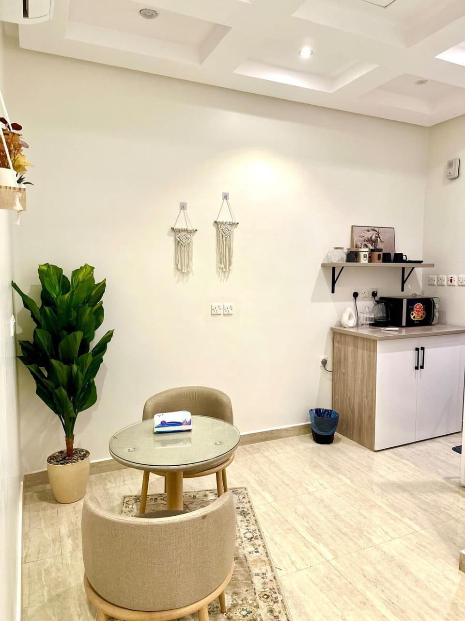 Nove studio in AlMalqa District Apartment in Riyadh