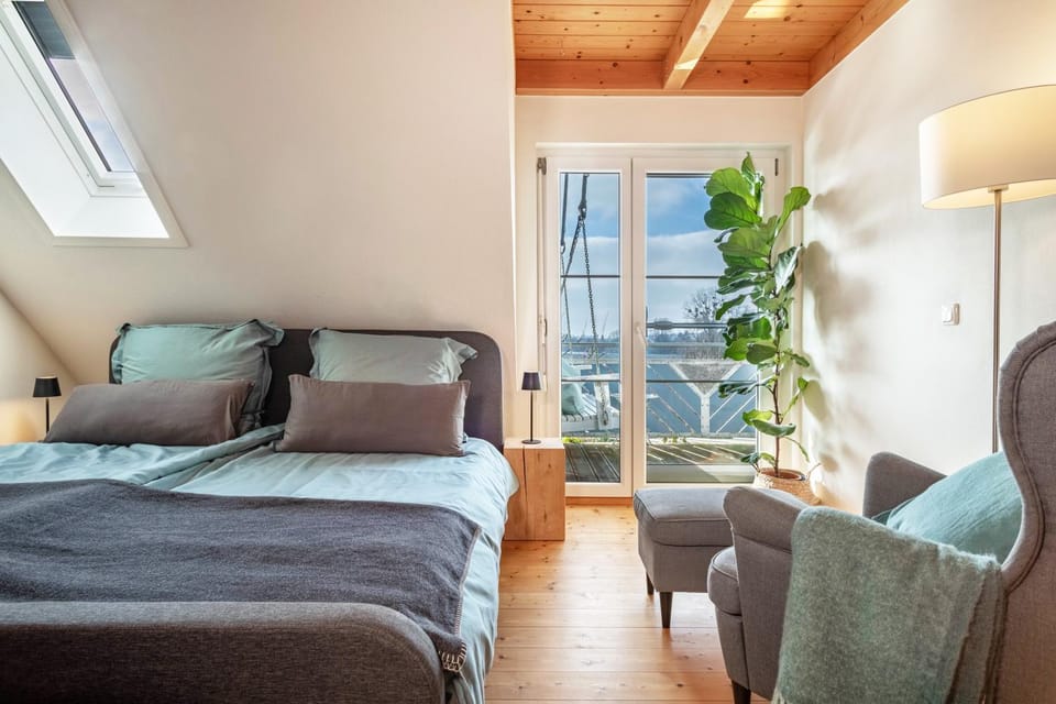 Property building, Living room, Bedroom