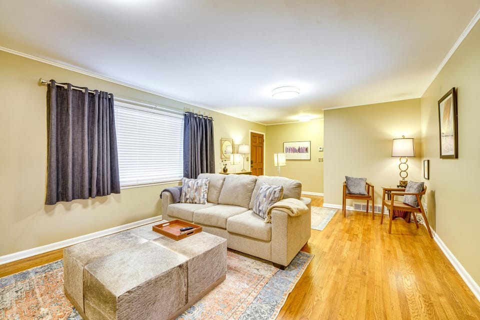2 Mi to U of A: Centrally Located Home w/ Patio! House in Fayetteville