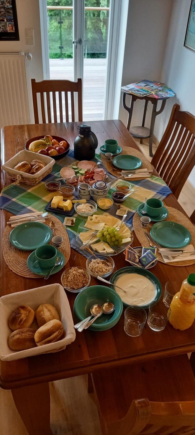 Restaurant/places to eat, Breakfast