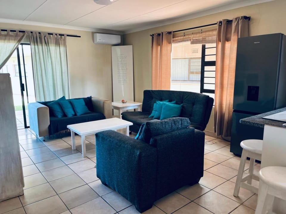 Ocean Breeze 13 Apartment in Margate