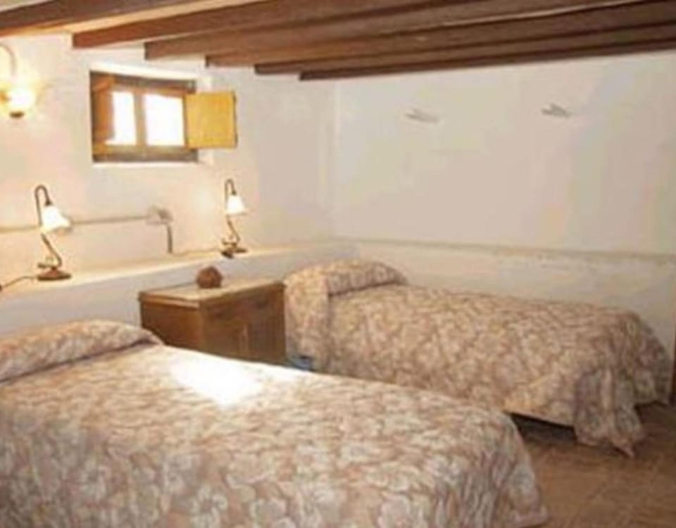 Property building, Living room, Bedroom