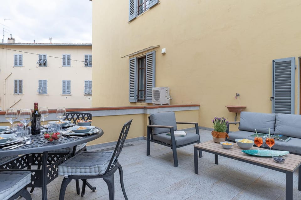 Florence Design apartment with large terrace Apartment in Florence