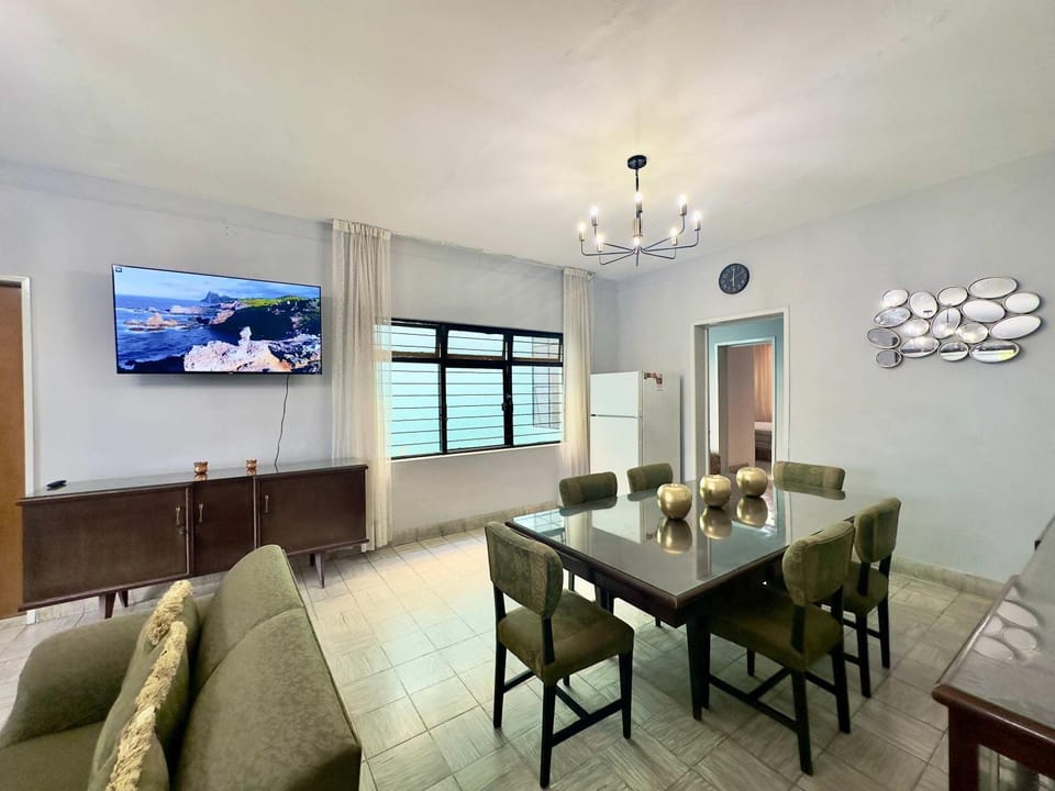 TV and multimedia, Dining area