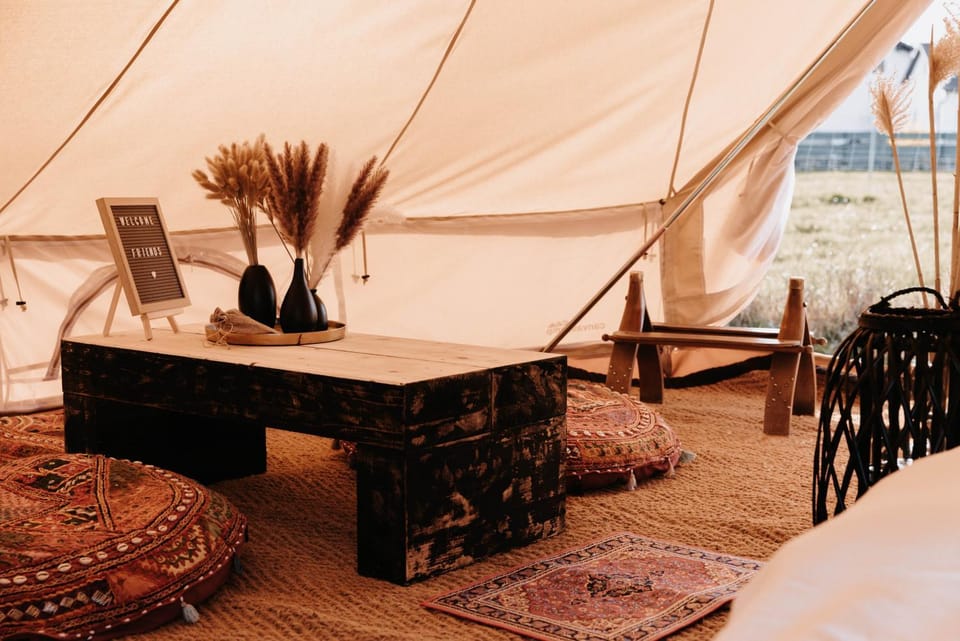 Golden Zelt Lebenshofalpakas Luxury tent in Bavaria