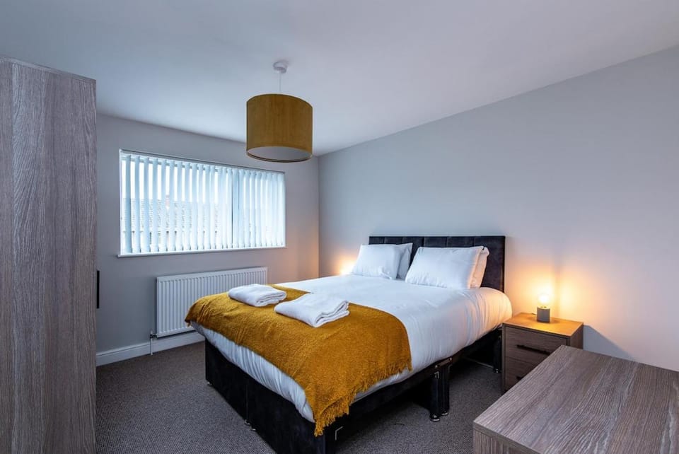 3-Bed House - Ideal for Contractors and Families Bed and Breakfast in Nottingham