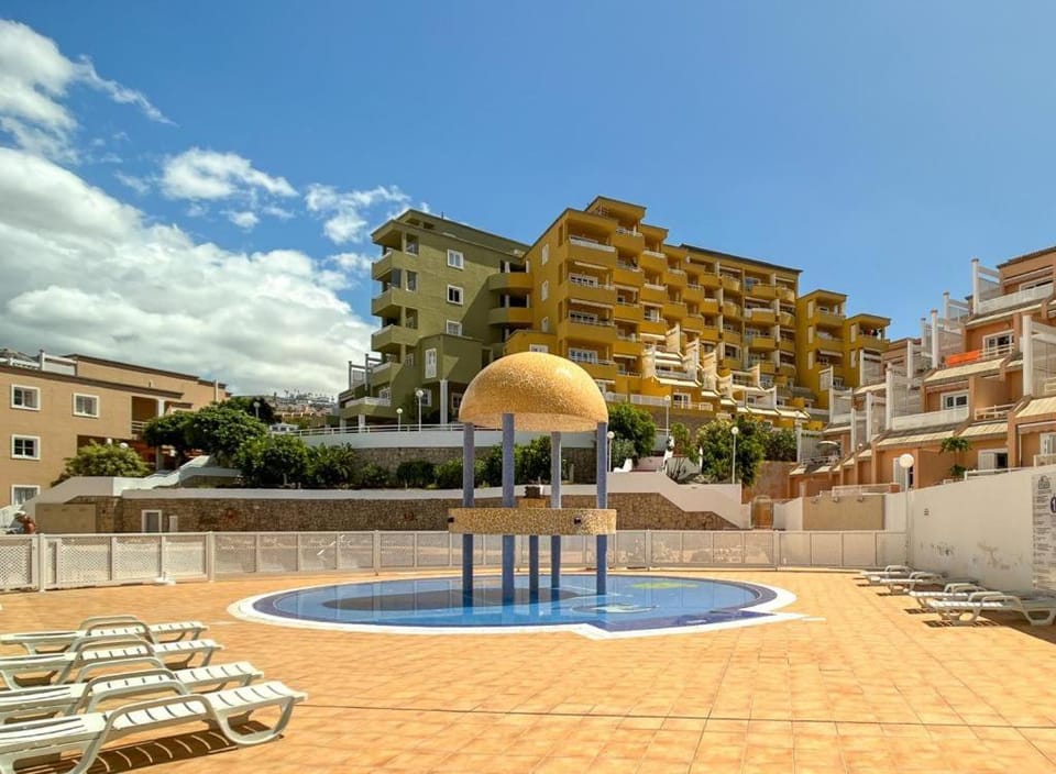 Orlando Suite Fanabe Beach Apartment in Costa Adeje