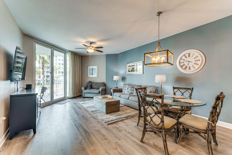 1 Mi to Henderson Beach: Condo w/ Resort Perks! House in Destin