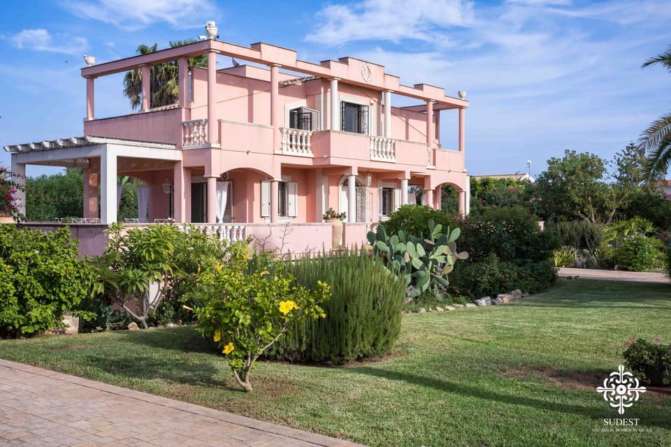 Property building, Spring, Garden view