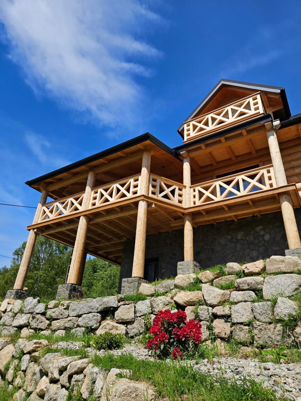 Property building, Garden, Balcony/Terrace