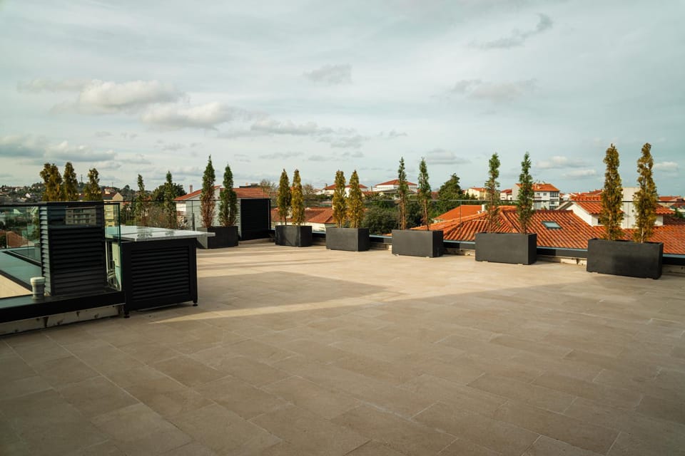 Property building, Balcony/Terrace