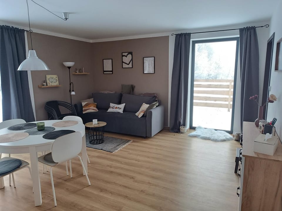 Living room, Seating area, Dining area