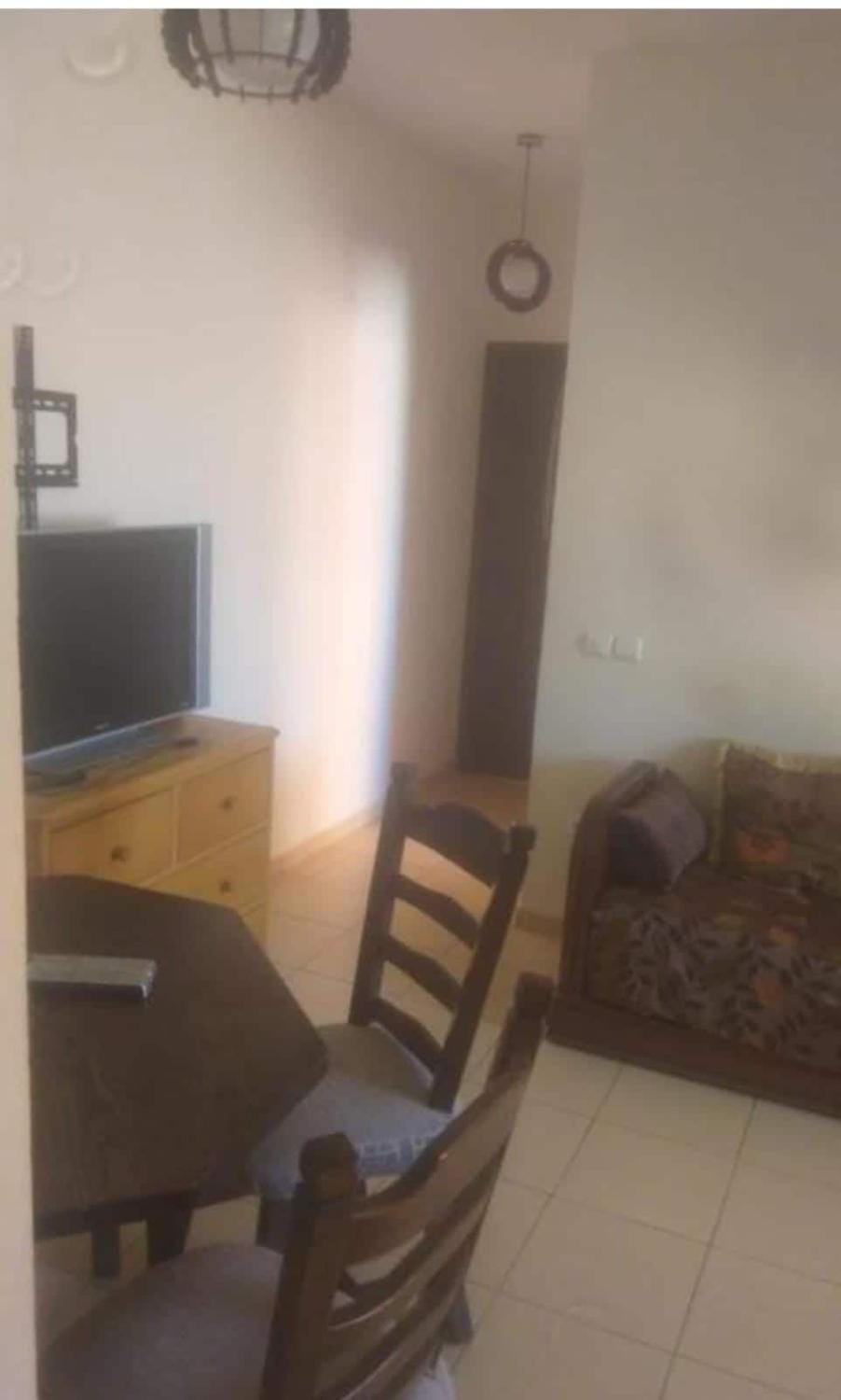 TV and multimedia, Seating area, Dining area