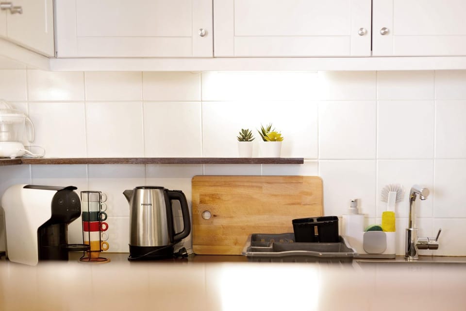 Kitchen or kitchenette, Living room