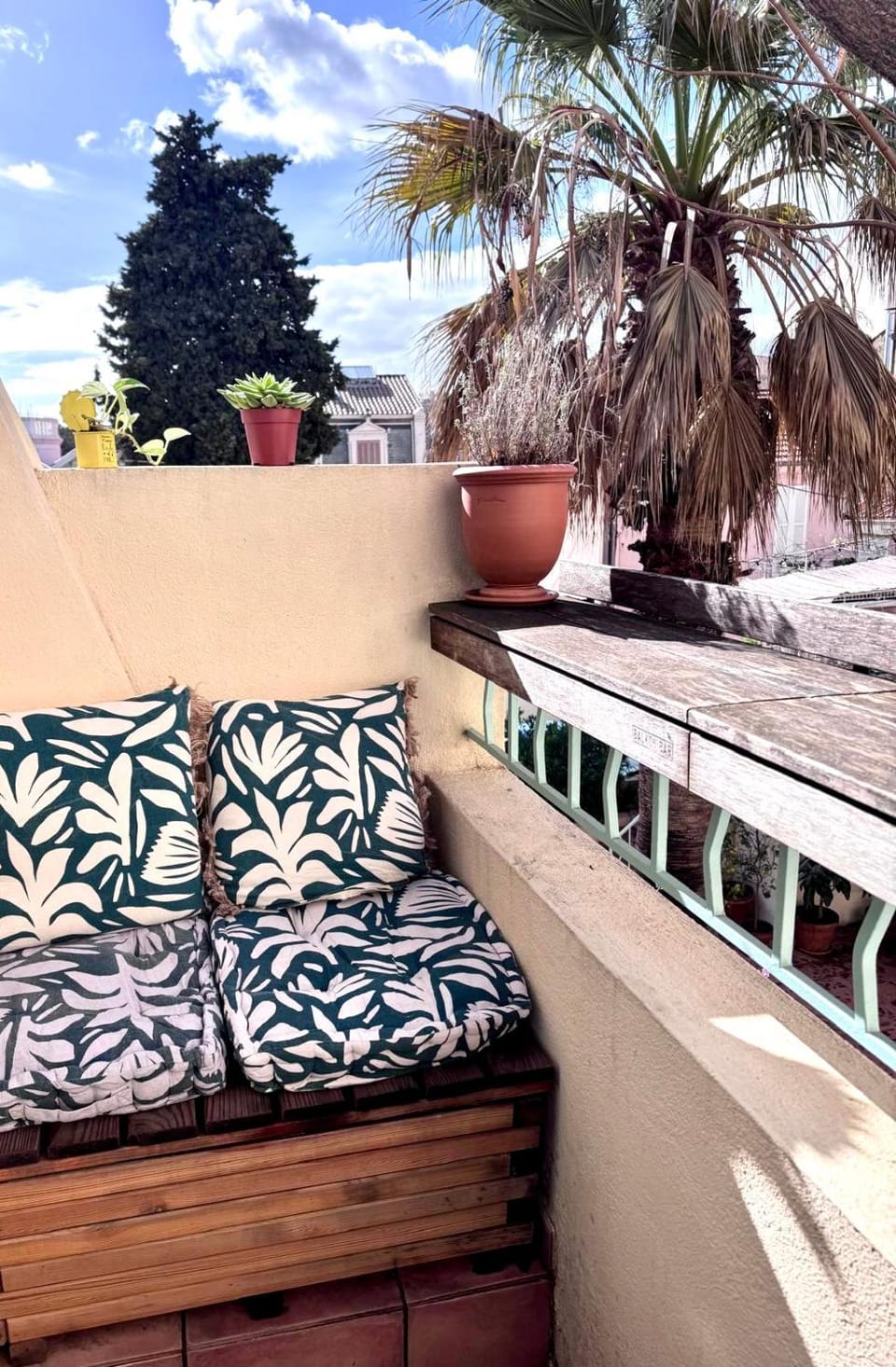 Balcony/Terrace, Balcony/Terrace