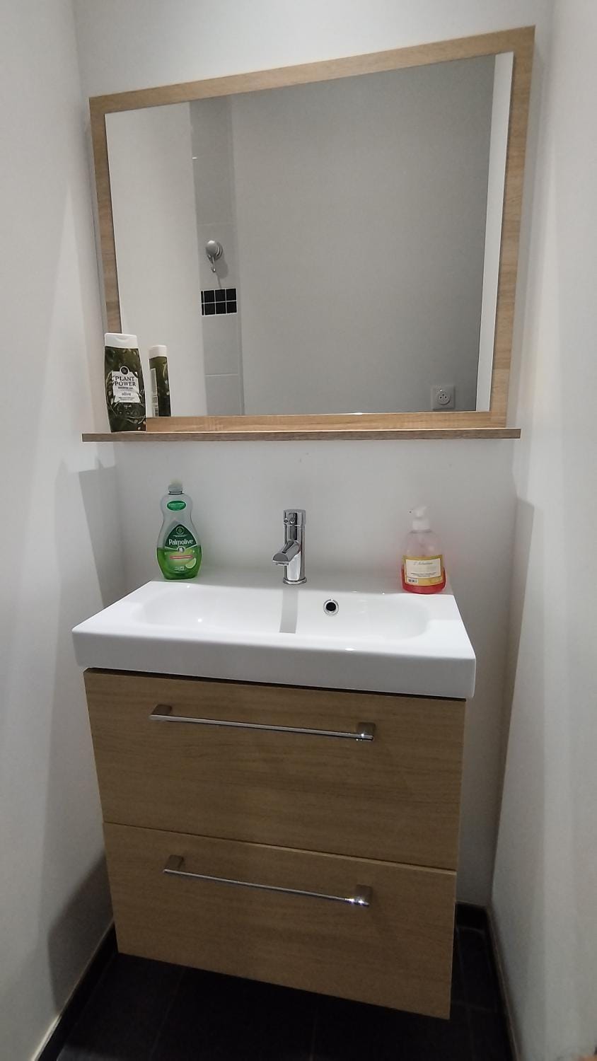 logement neuf avec accès indépendant Bed and Breakfast in Poitiers