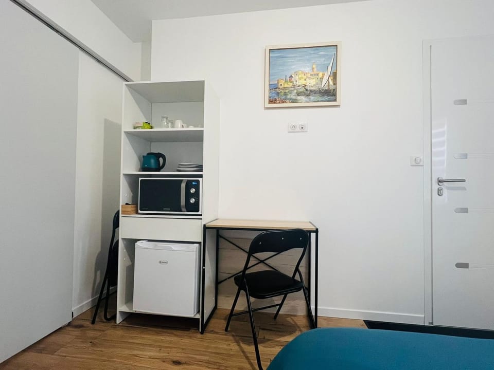 logement neuf avec accès indépendant Bed and Breakfast in Poitiers