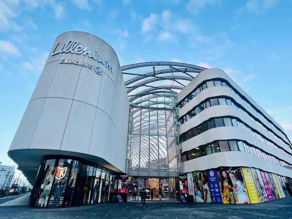 Lille Flandre Apartment in Lille