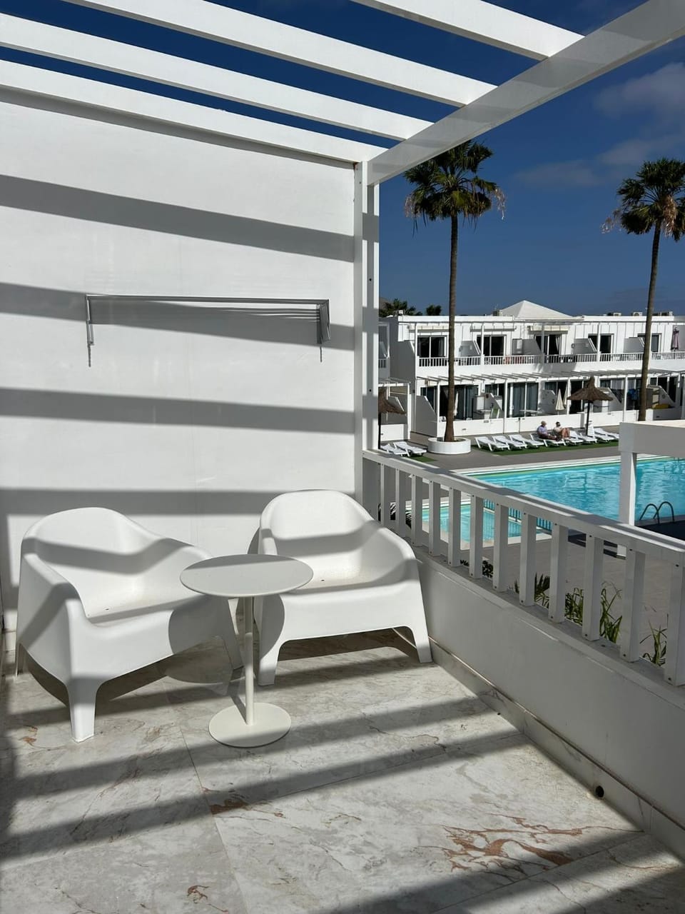 View (from property/room), Balcony/Terrace, Pool view, Swimming pool, sunbed