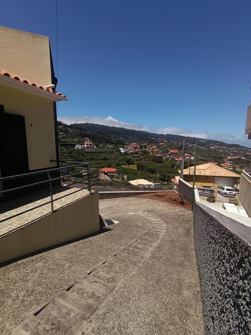 Patio, Day, Natural landscape, View (from property/room), Balcony/Terrace, Mountain view