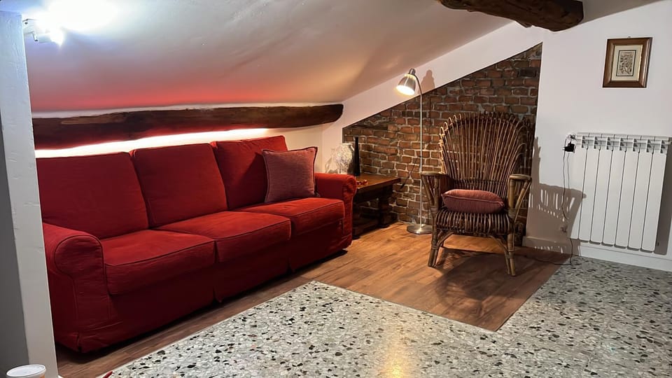 Carol House Cinque Terre Apartment in La Spezia