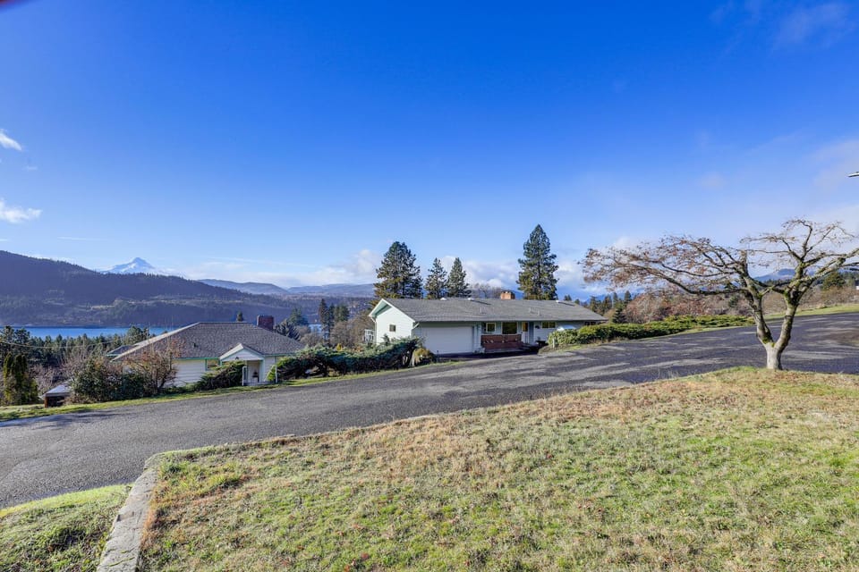 Outdoor Adventurers Oasis in White Salmon House in White Salmon