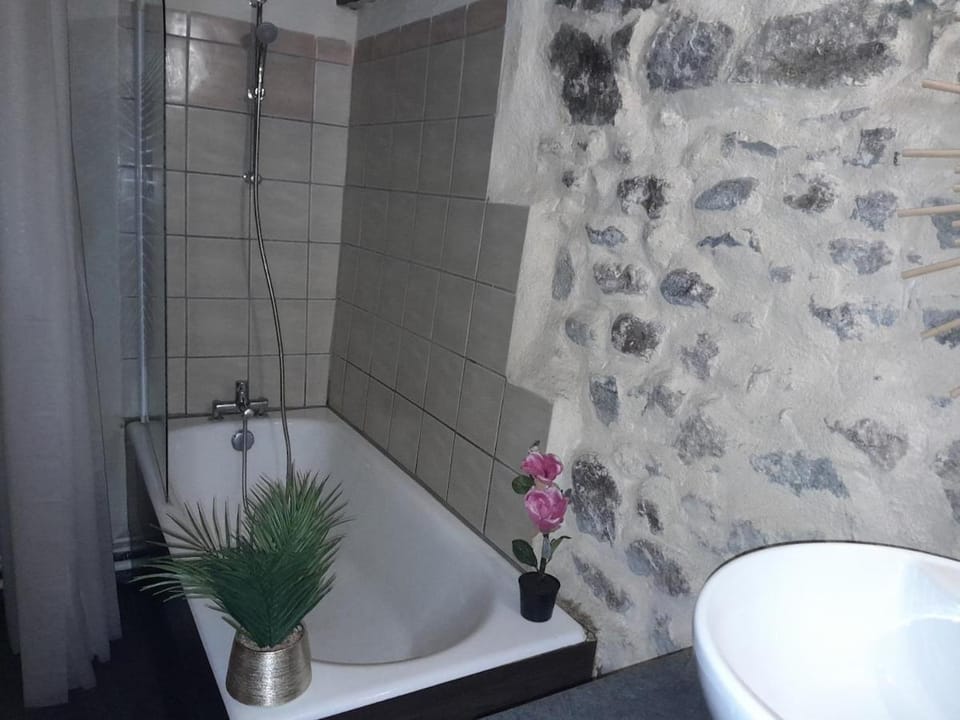 Shower, Bathroom, Bath