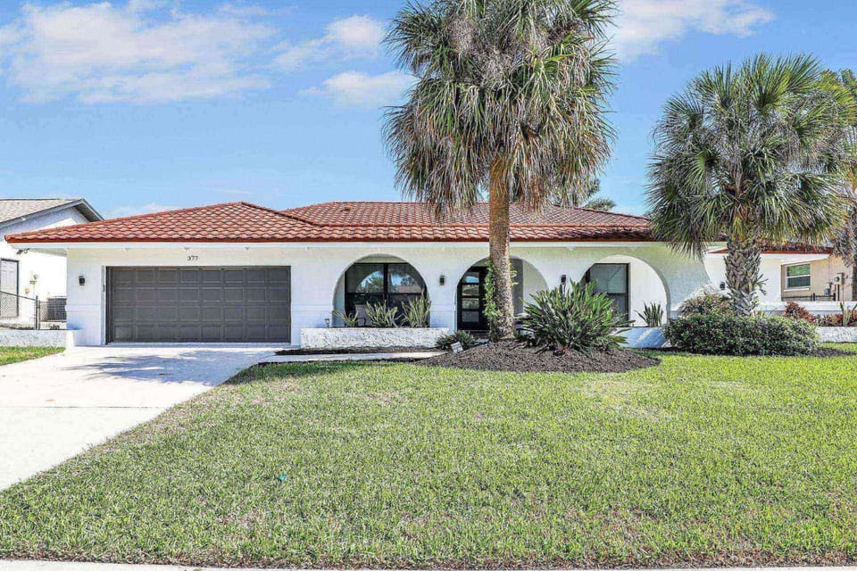 The Coastal Escape House in Marco Island