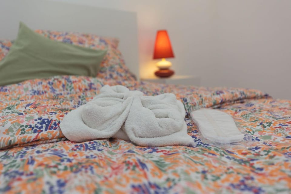 towels, towels