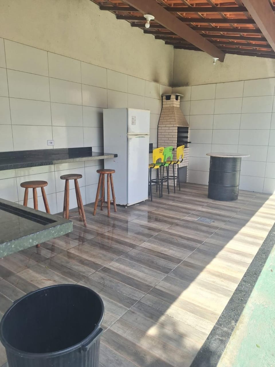 BBQ facilities, Dining area, minibar