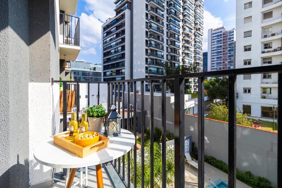 Piscina, AC, Academia, Pinheiros| Brazilian Corner Apartment in Sao Paulo City