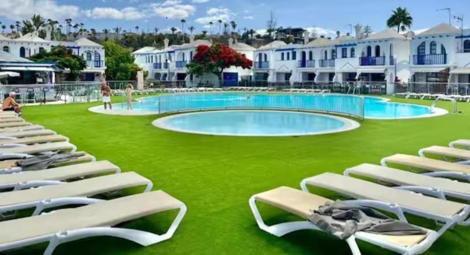 Pool view