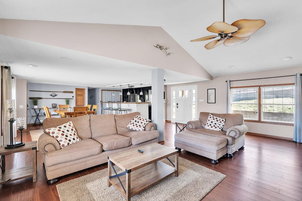 Spacious Hidden Paradise at Lake Norman home House in Lake Norman