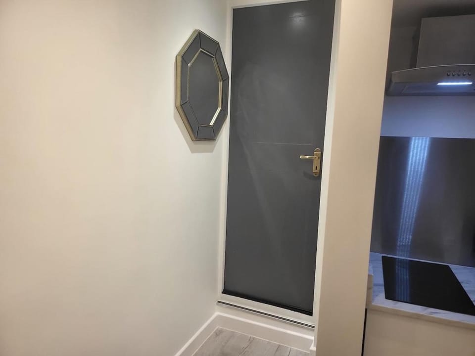 Evabrite Homes Apartment in Dartford